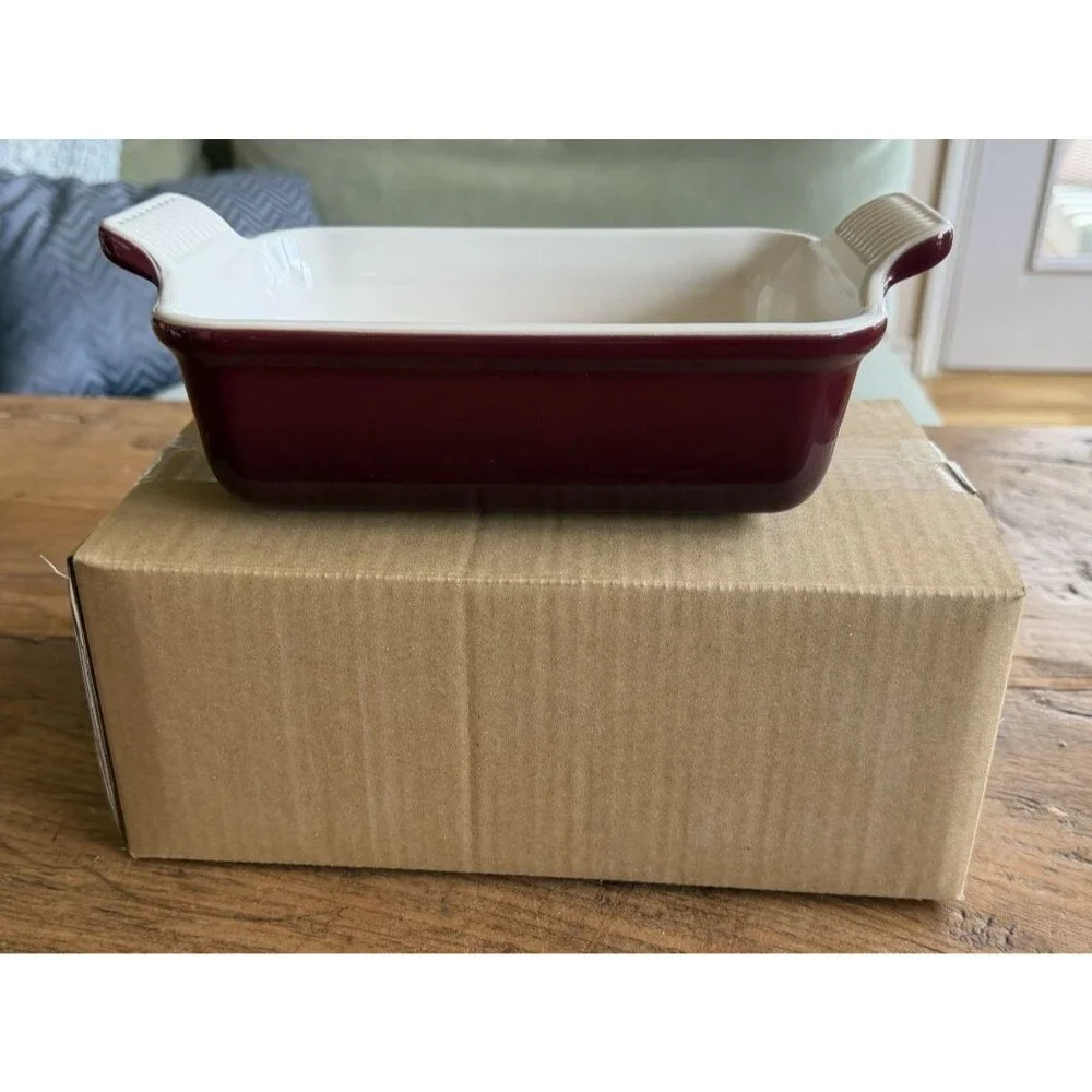 Le Creuset Stoneware Heritage Rectangular Dish 19 cm 1.1 qt Rhone Garnet NEW